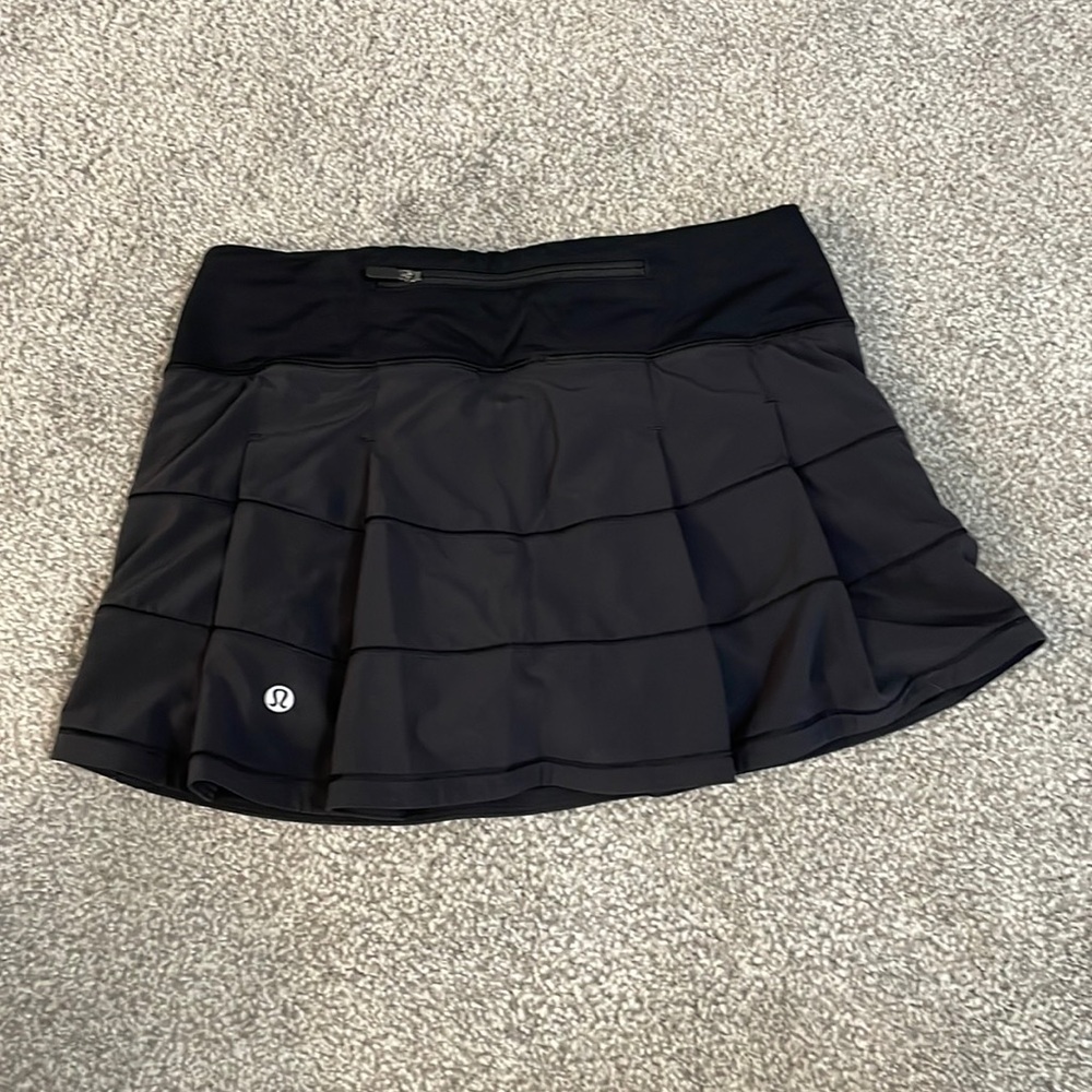 Lululemon Pace Rival Mid-Rise Skirt